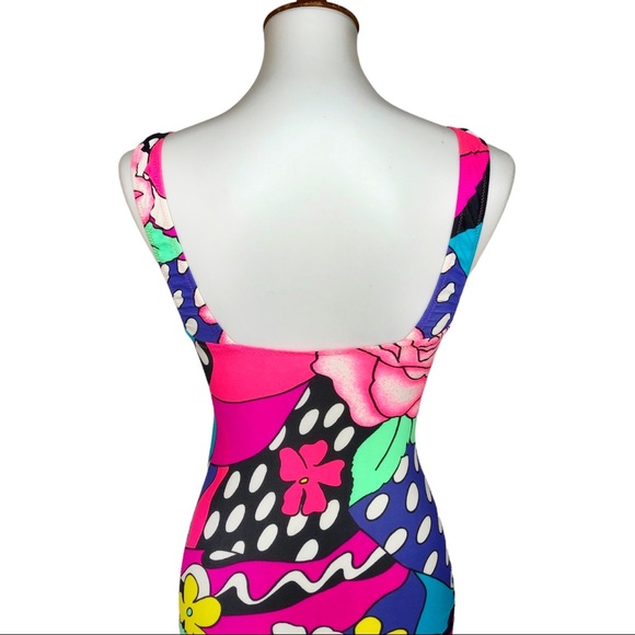 New! True Vintage🌸80s/90s Abstract Pop Art One Piece Swimsuit! - Picture 5 of 7
